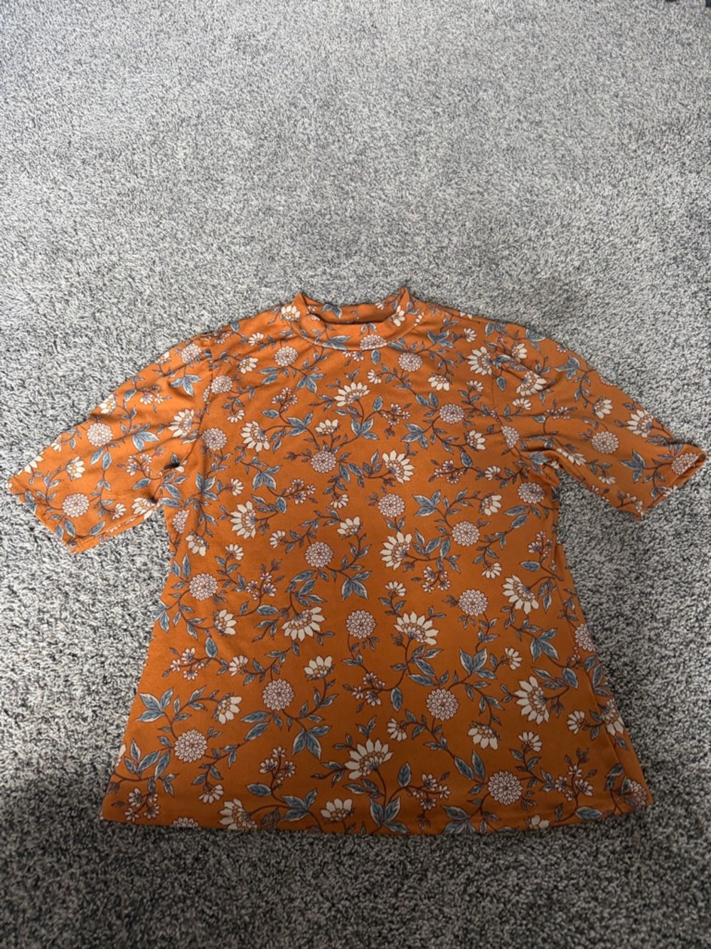 W5 Rust Orange Floral Short Sleeve Blouse